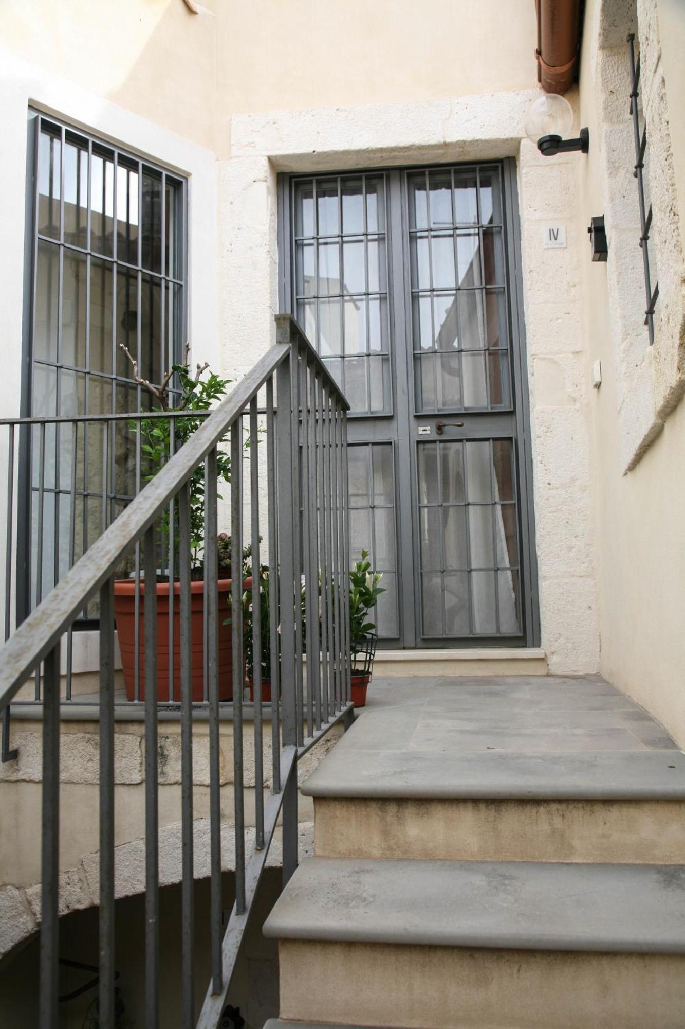 Lanterne Magiche Ortigia - Dependances Apartamento Syracuse Exterior foto